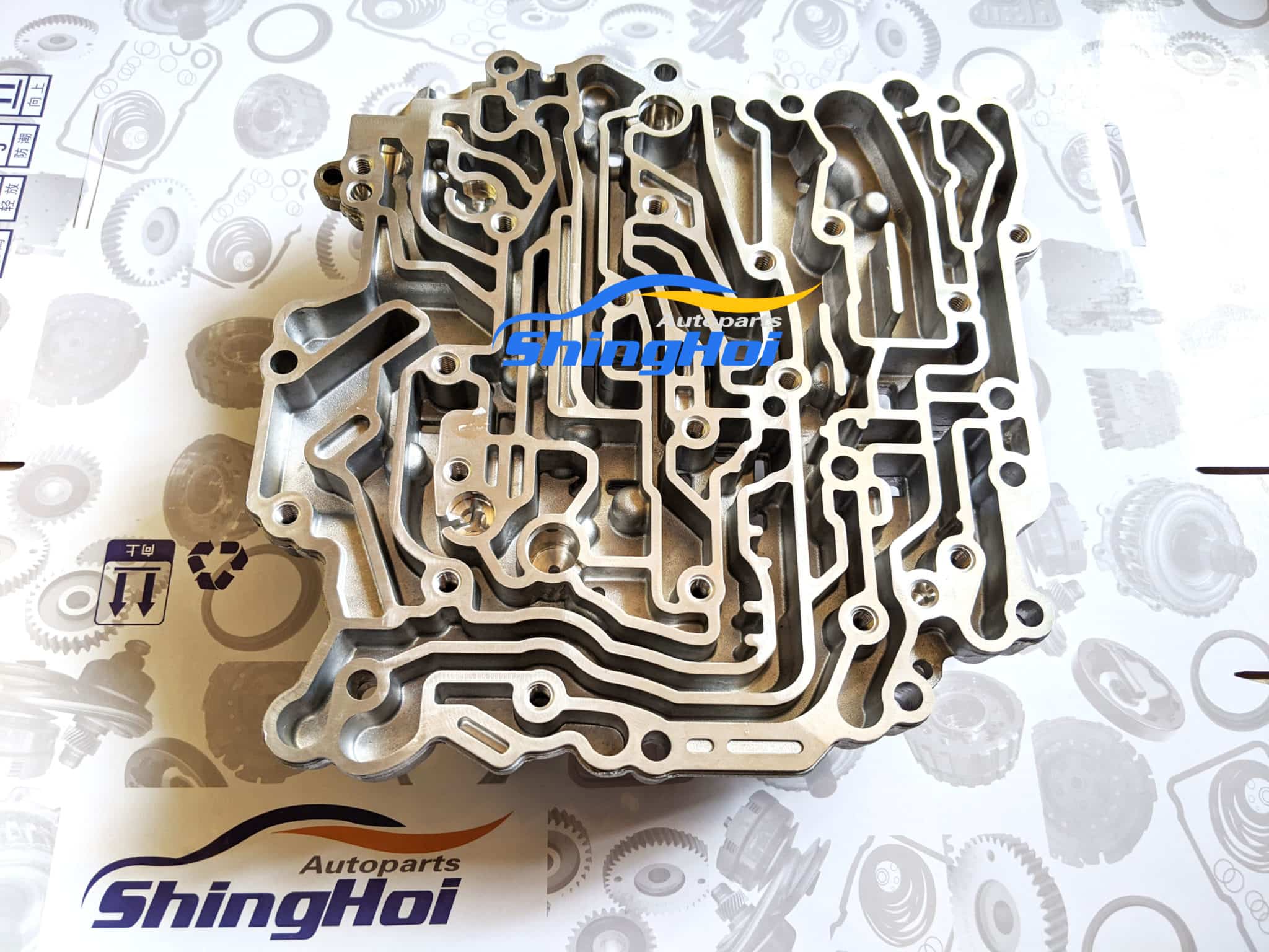 DQ500 0BH Transmission Valve Body Cover for AUDI VW Sheng Hai Auto