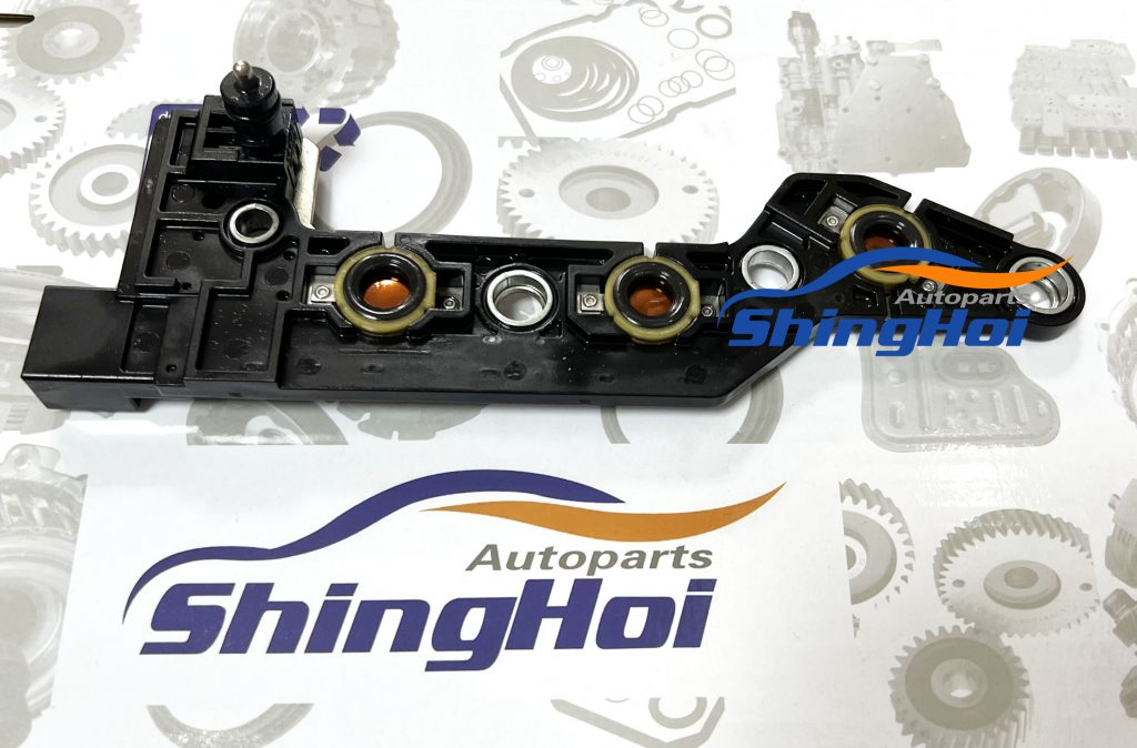 U660E Pressure Sensor and Temperature Sensor Assembly Sheng Hai Auto Parts Co., LTD.